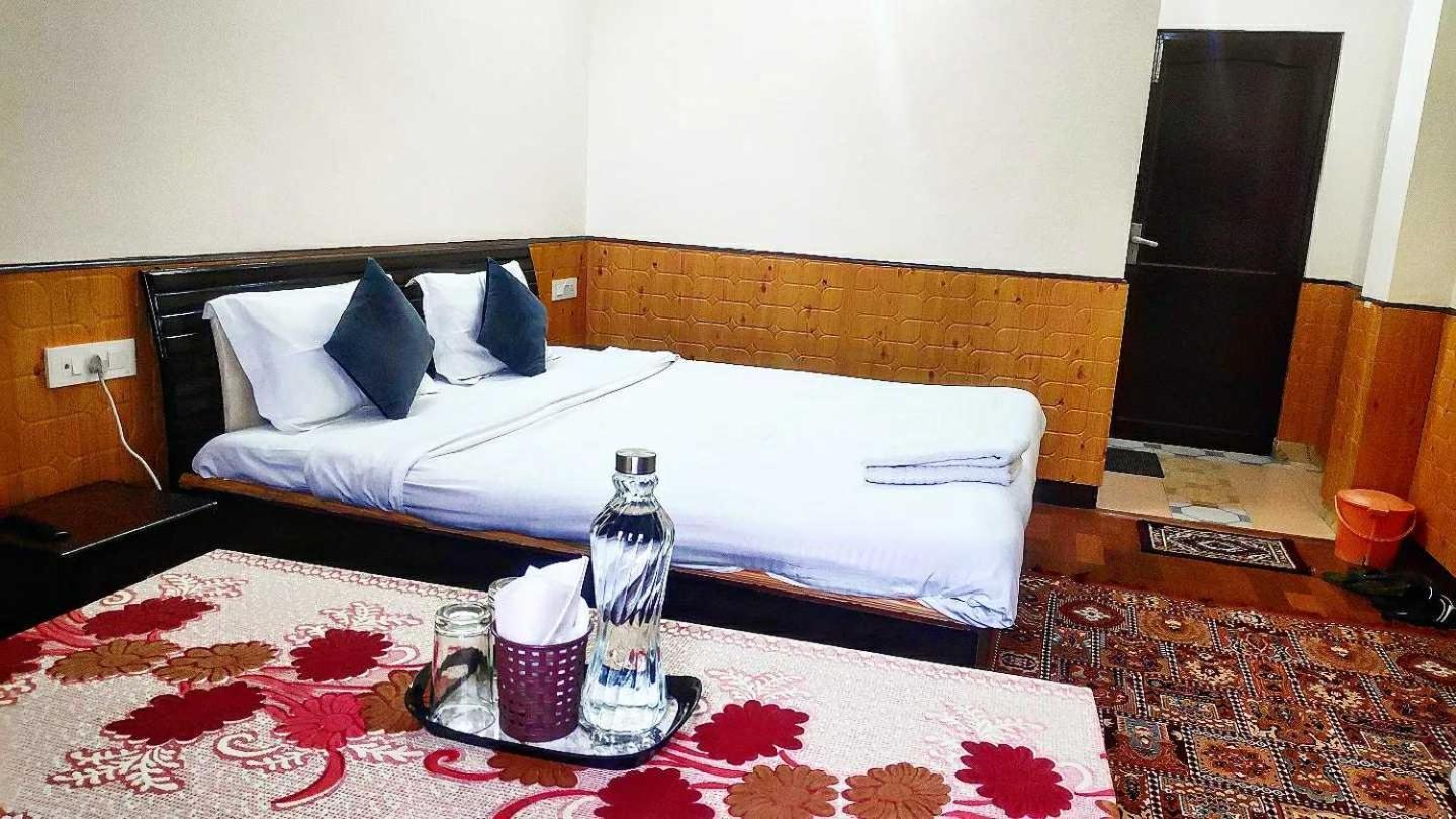 Hotel O New Shushant Regency Shimla Eksteriør bilde